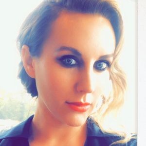 Meet your Posher, Tina